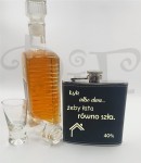 Piersiówka Dekarza- Łyk albo dwa żeby łata równo szła...