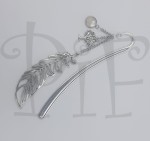 Zakładka do książki z piórkiem