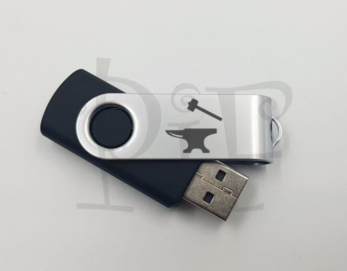 pendrive kowal czarny.jpg