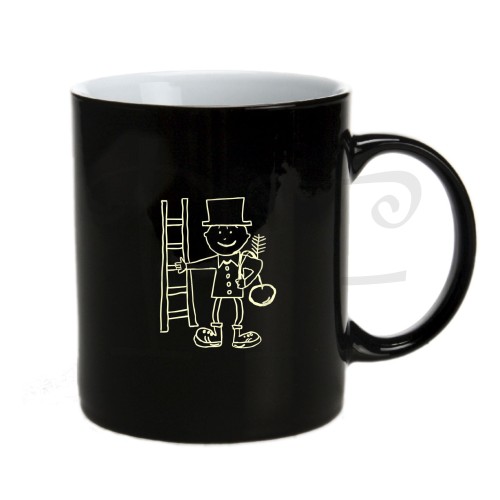 kubek czarny grawer kominiarz.jpg